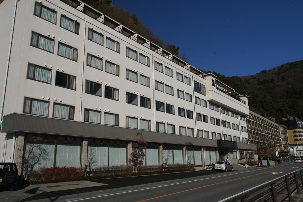 Tominoko Hotel Fujikawaguchiko Exterior foto